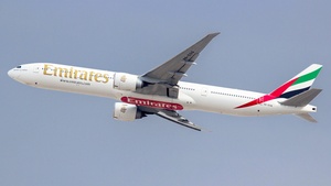 Photo of A6-EGQ - Boeing 777-31H(ER) operated by Emirates