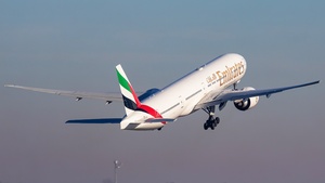 Photo of A6-EQC - Boeing 777-31H(ER) operated by Emirates
