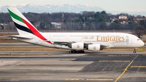 Photo of A6-EEO - Airbus A380-861 operated by Emirates