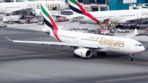 Photo of A6-EAQ - Airbus A330-243 operated by Emirates