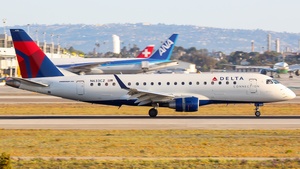 Photo of N633CZ - Embraer ERJ-175LR operated by Delta Connection (opb Compass Airlines)