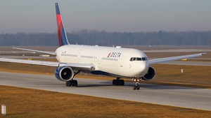 Photo of N831MH - Boeing 767-432(ER) operated by Delta Air Lines