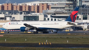 Photo of N843MH - Boeing 767-432(ER) operated by Delta Air Lines