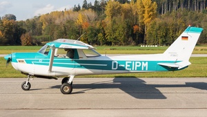 Photo of D-EIPM - Reims-Cessna F152 II operated by Fliegerverein München