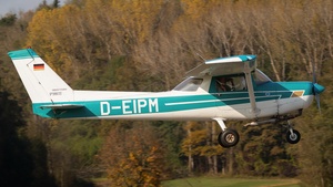 Photo of D-EIPM - Reims-Cessna F152 II operated by Fliegerverein München
