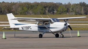 Photo of N739PC - Cessna 172N Skyhawk II operated by Ocala Aviation Services