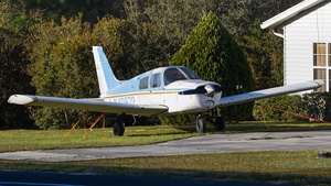 Photo of N40972 - Piper PA-28-140 Cherokee operated by Private