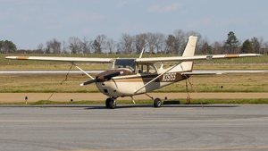 Photo of N3515S - Cessna 172E Skyhawk operated by Private