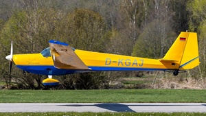 Photo of D-KGAJ - Scheibe SF 25C Rotax-Falke operated by Ikarus Luftsportclub Schleißheim