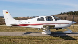 Photo of D-EBEW - Cirrus SR20 G1 operated by Private