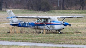 Photo of N8588J - Cessna 150G operated by Private