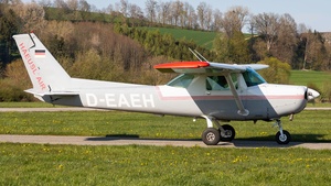 Photo of D-EAEH - Cessna 152 operated by HAEUSL'AIR – Flugschule Michael Haeusler