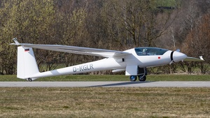 Photo of D-KGLR - Stemme S10-VT operated by Fliegergruppe Mosbach