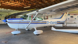 Photo of D-EWHB - Cessna 172P Skyhawk operated by Private