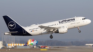 Photo of D-AIBL - Airbus A319-112 operated by Lufthansa CityLine