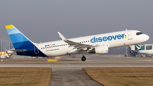 Photo of D-AIWB - Airbus A320-214 operated by Discover Airlines