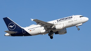 Photo of D-AILB - Airbus A319-114 operated by Lufthansa CityLine