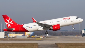 Photo with serial 12182 - Airbus A320-251N