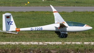 Photo with serial 42 - Schempp-Hirth Discus 2c