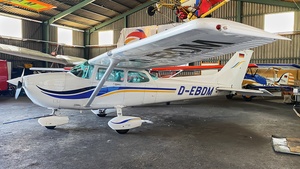Photo of D-EBDM - Cessna 172P Skyhawk II operated by Flugschule Tannheim
