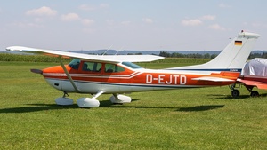Photo of D-EJTD - Cessna 182P Skylane operated by Private