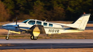 Photo of N18VR - Beechcraft 58 Baron operated by Private