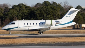 Photo of N1CU - Bombardier Challenger 605 operated by Mednax Services