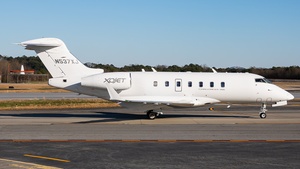 Photo of N537XJ - Bombardier Challenger 300 operated by XOJet