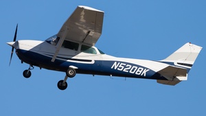 Photo of N5208K - Cessna 172P Skyhawk operated by SkyBound Aviation