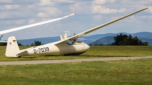 Photo of D-7039 - Schleicher Ka 2b Rhönschwalbe operated by Private