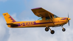 D-EAEF - Cessna 152