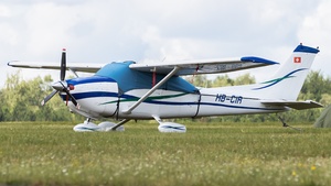 Photo of HB-CIR - Cessna 182Q Skylane II operated by Motorfluggruppe Basel