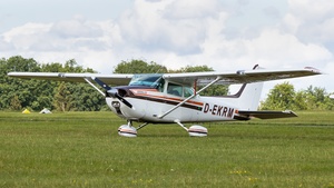 Photo of D-EKRM - Cessna 172P Skyhawk II operated by Luftsportverein Rietberg