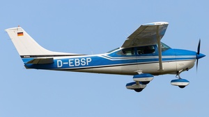 Photo of D-EBSP - Cessna 182P Skylane operated by Private