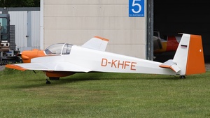 Photo of D-KHFE - Scheibe SF 25B Falke operated by Luftsport-Club Dümpel