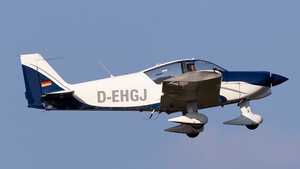 Photo of D-EHGJ - Robin HR200/120B operated by Flugschule Hans Grade