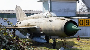 781 - Mikoyan-Gurevich MiG-21MF Fishbed-J