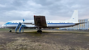 Photo of DM-STA - Ilyushin Il-18V operated by Deutsche Lufthansa
