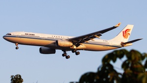 Photo of B-6512 - Airbus A330-343 operated by Air China