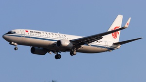 Photo of B-6499 - Boeing 737-89L operated by Air China