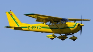 Photo of D-EFYC - Reims-Cessna F172G Skyhawk operated by Private