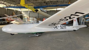 Photo of OE-5211 - Schleicher ASK 13 operated by Innsbrucker Segelflieger Vereinigung