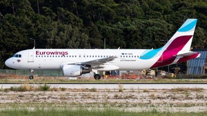 9H-EUO - Airbus A320-214
