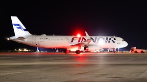 OH-LZT - Airbus A321-231