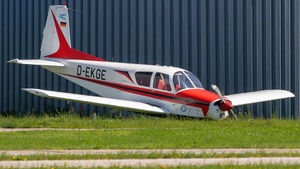 Photo of D-EKGE - SIAI-Marchetti S.205-18R operated by Private