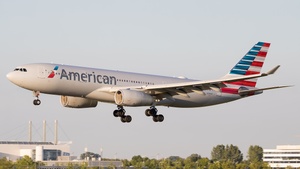 Photo of N284AY - Airbus A330-243 operated by American Airlines