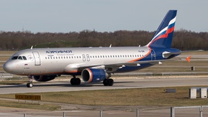 Photo of VQ-BIW - Airbus A320-214 operated by Aeroflot