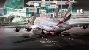 Photo of A6-EDM - Airbus A380-861 operated by Emirates