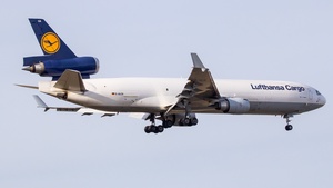 D-ALCA - McDonnell Douglas MD-11(F)