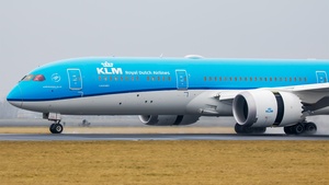Photo of PH-BHI - Boeing 787-9 Dreamliner operated by KLM Royal Dutch Airlines
